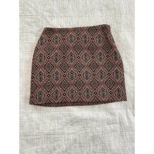 H&M tribal/geometric mini skirt